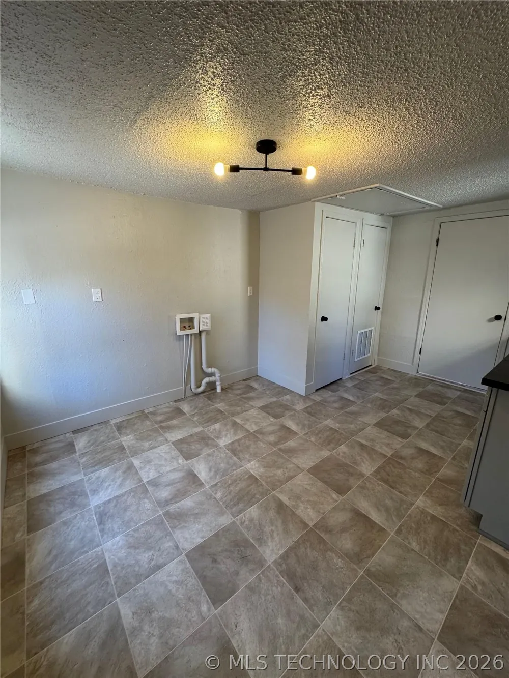 1132 C STREET SE Ardmore, OK 73401