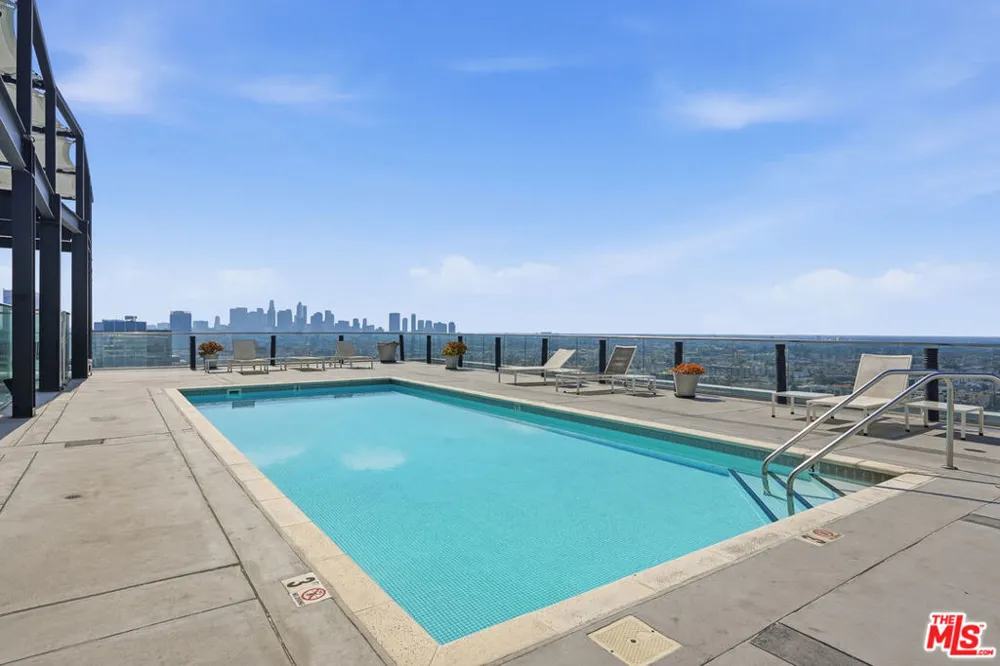 3810 Wilshire Boulevard #1609 Los Angeles, CA 90010