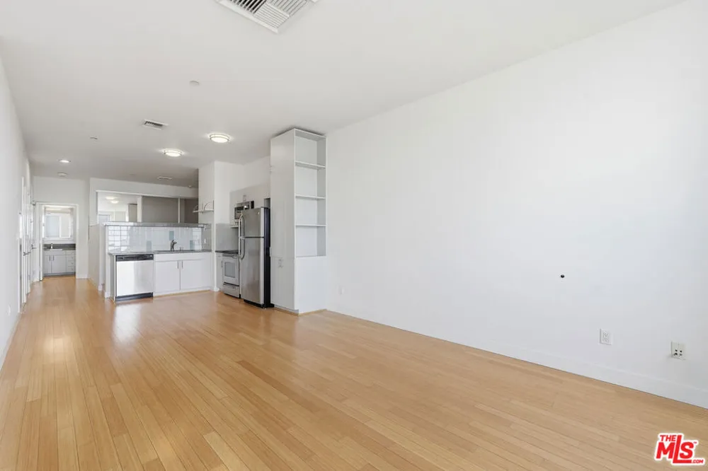 3810 Wilshire Boulevard #1609 Los Angeles, CA 90010