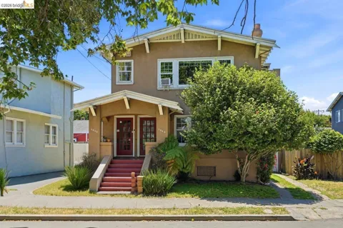 1045 Stanford Ave #2