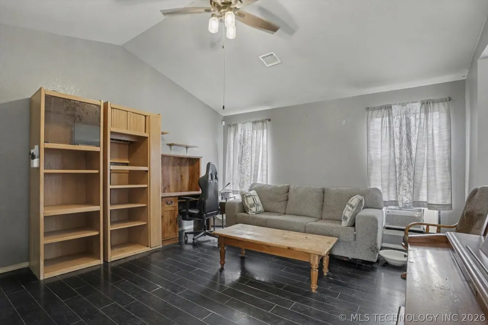 9315 27th WestAvenue Sperry, OK 74073