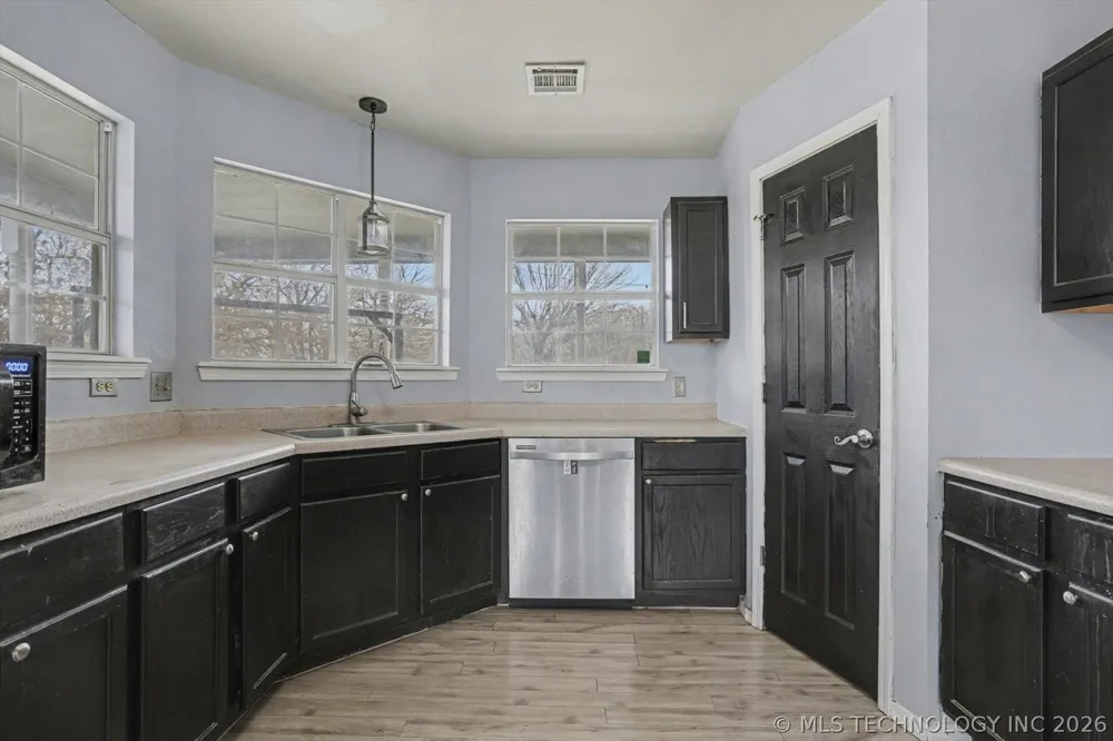 9315 27th WestAvenue Sperry, OK 74073