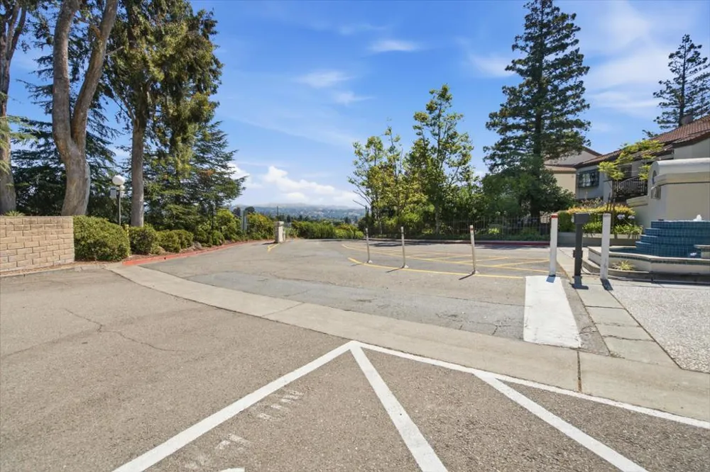 21062 Gary Drive #102 Hayward, CA 94546