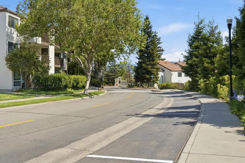21062 Gary Drive #102 Hayward, CA 94546