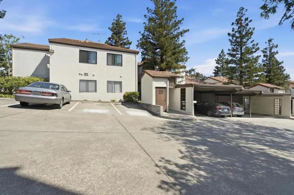 21062 Gary Drive #102 Hayward, CA 94546