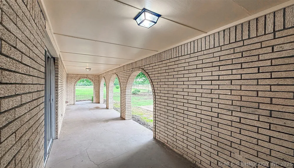 7489 County Road 1620 Roff, OK 74865