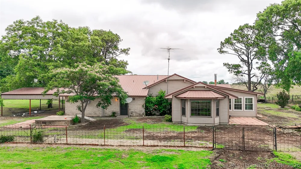 7489 County Road 1620 Roff, OK 74865