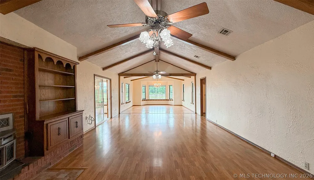 7489 County Road 1620 Roff, OK 74865
