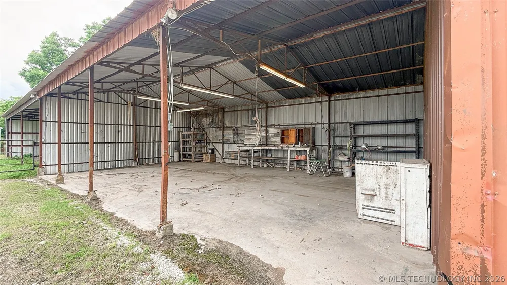 7489 County Road 1620 Roff, OK 74865