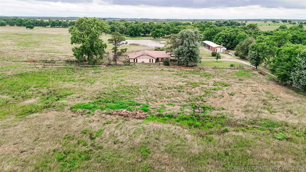 7489 County Road 1620 Roff, OK 74865