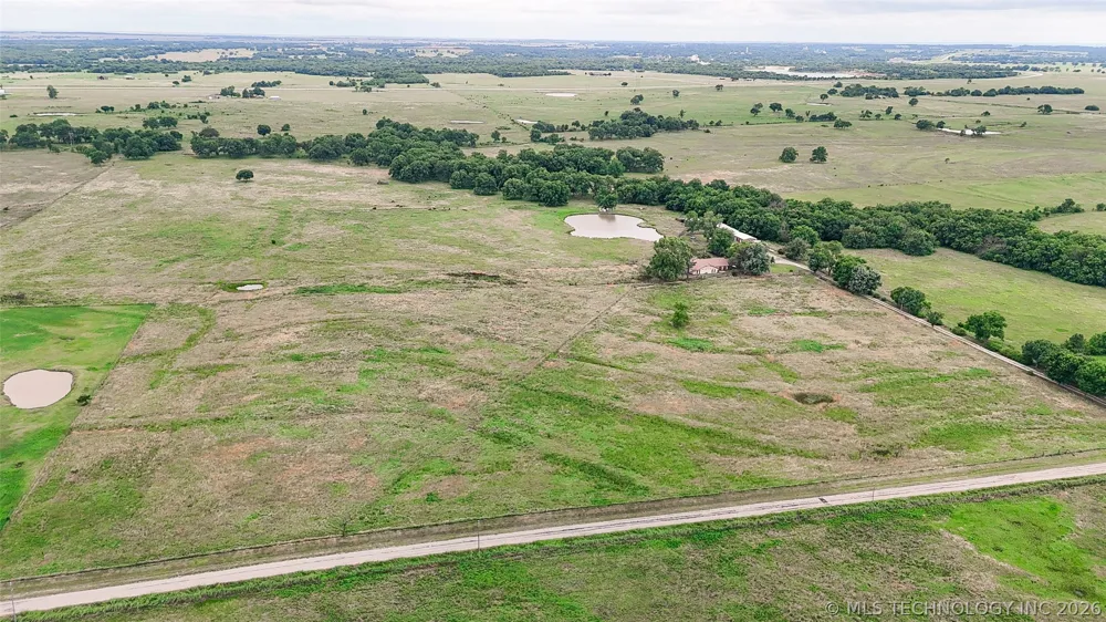 7489 County Road 1620 Roff, OK 74865