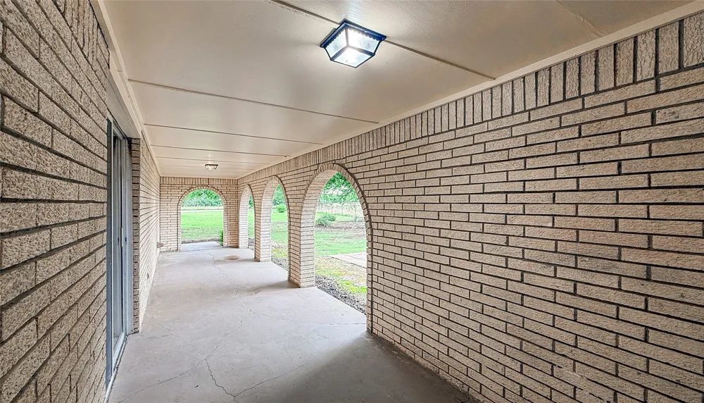 7489 County Road 1620 Roff, OK 74865