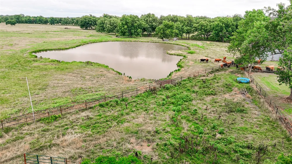 7489 County Road 1620 Roff, OK 74865