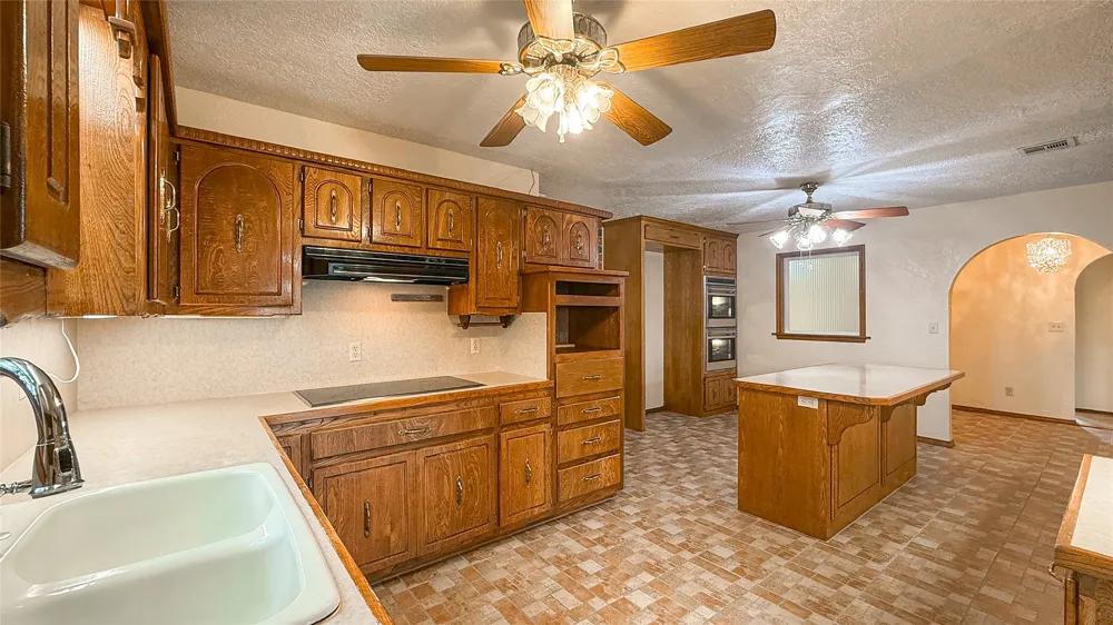 7489 County Road 1620 Roff, OK 74865