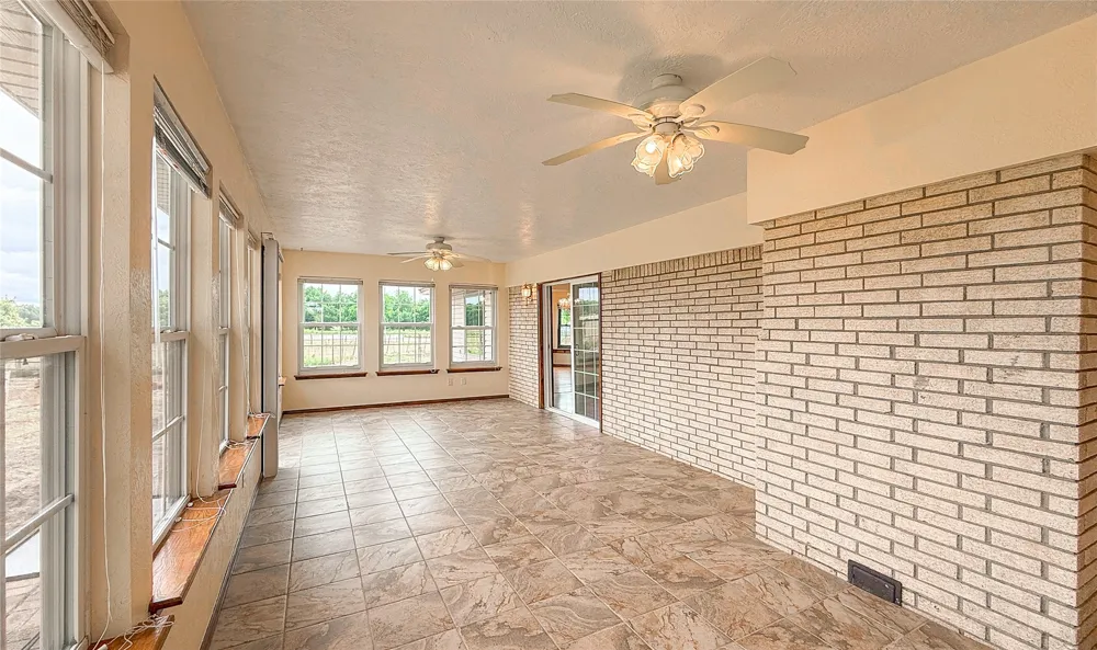 7489 County Road 1620 Roff, OK 74865