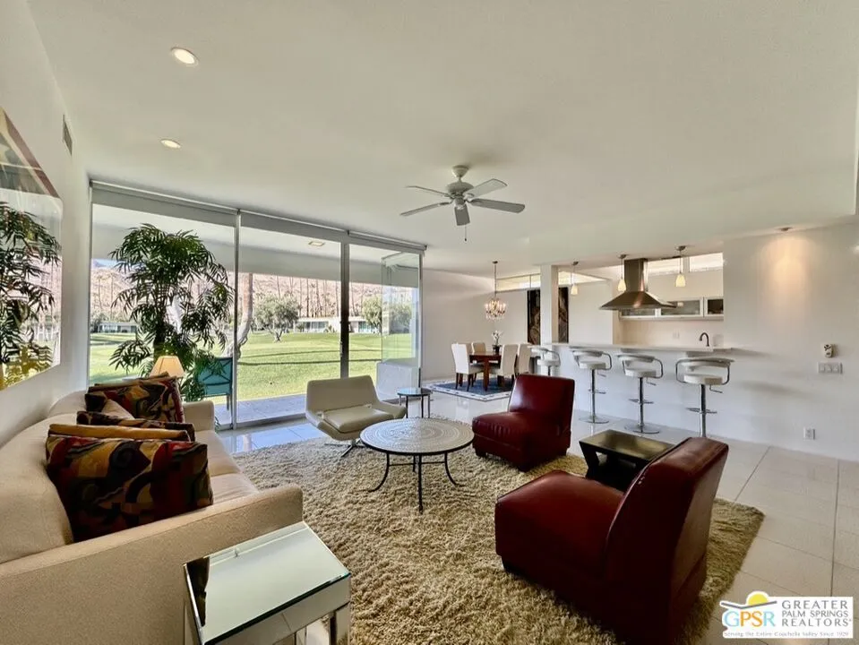 197 Desert Lakes Drive Palm Springs, CA 92264