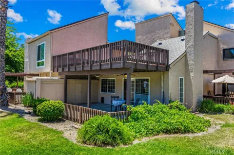 23681 Country Villa