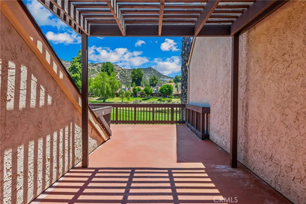 23681 Country Villa Ramona, CA 92065