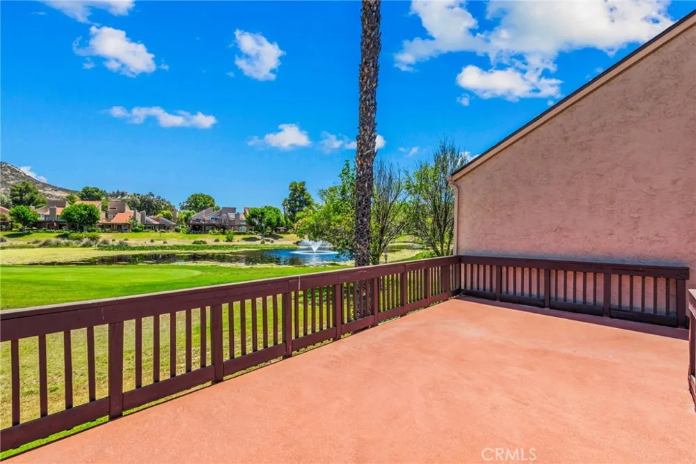 23681 Country Villa Ramona, CA 92065
