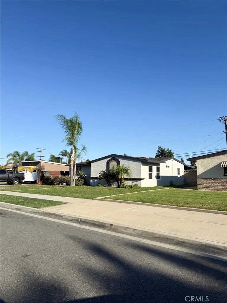 1346 E El Morado Court Ontario, CA 91764