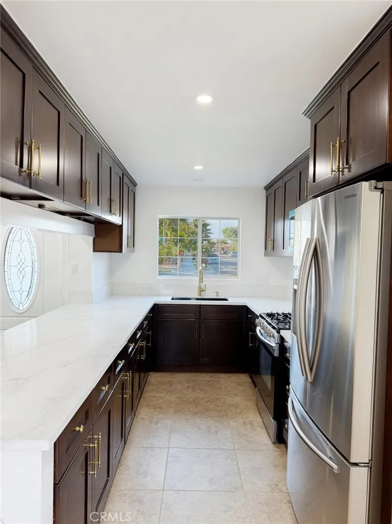 1346 E El Morado Court Ontario, CA 91764