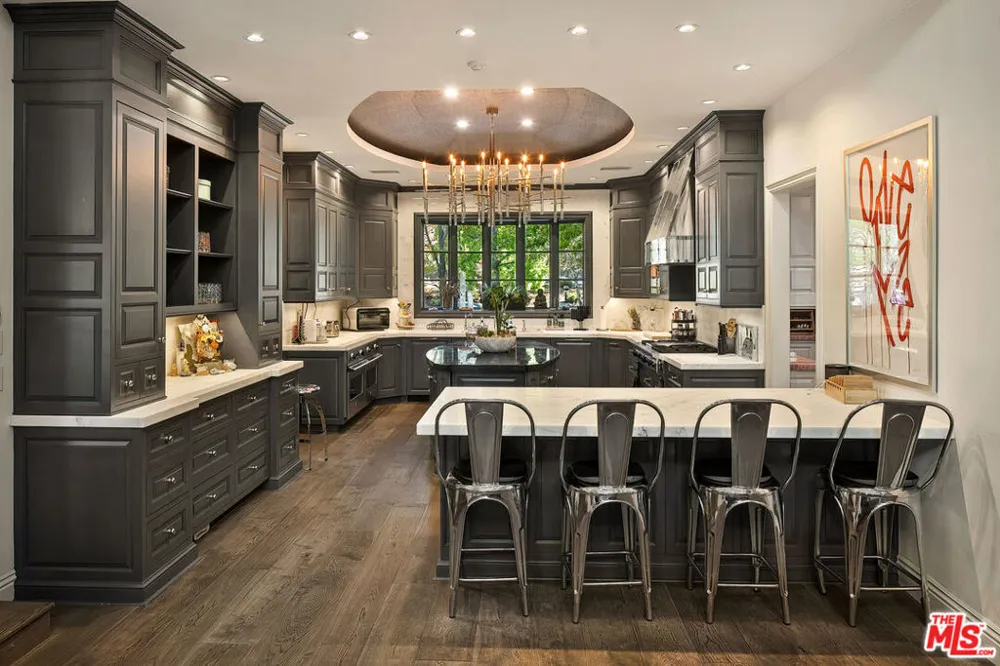 29105 Old Mill Creek Lane Agoura Hills, CA 91301