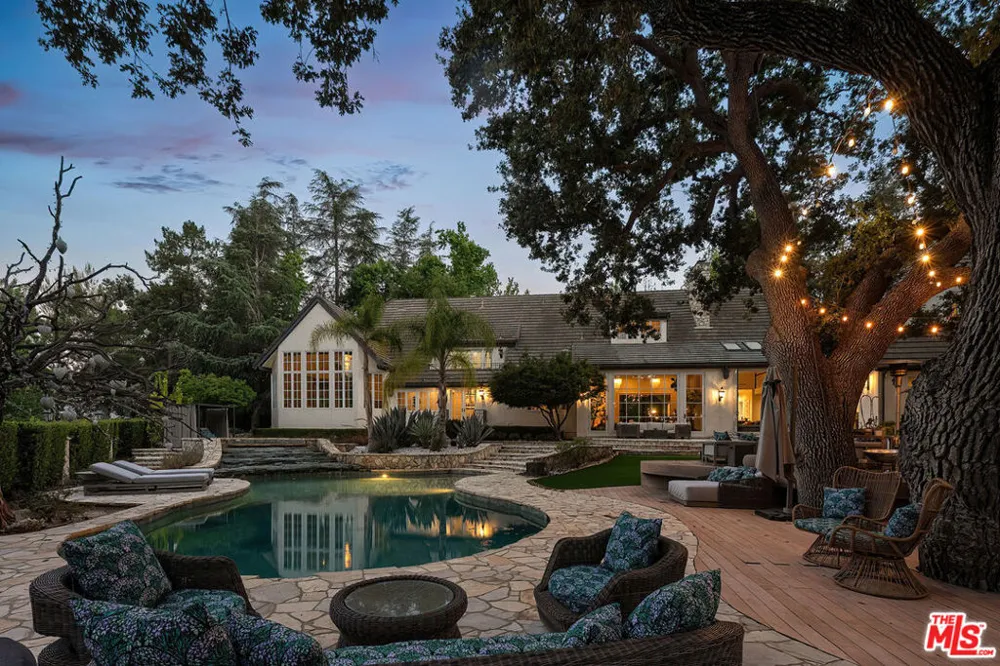 29105 Old Mill Creek Lane Agoura Hills, CA 91301