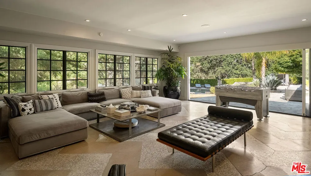 29105 Old Mill Creek Lane Agoura Hills, CA 91301