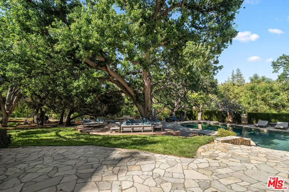 29105 Old Mill Creek Lane Agoura Hills, CA 91301
