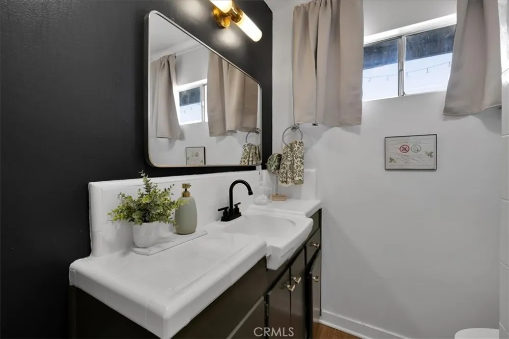 5050 1st E Joshua Tree, CA 92252