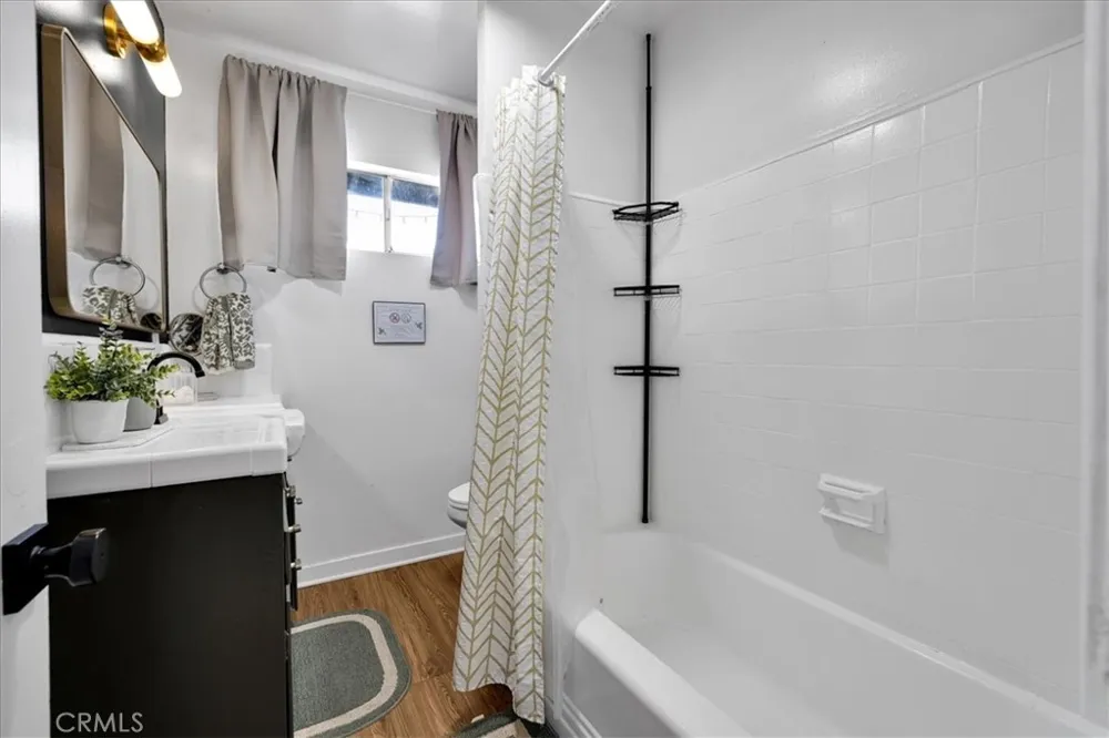 5050 1st E Joshua Tree, CA 92252