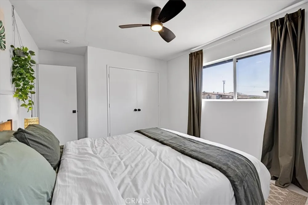5050 1st E Joshua Tree, CA 92252