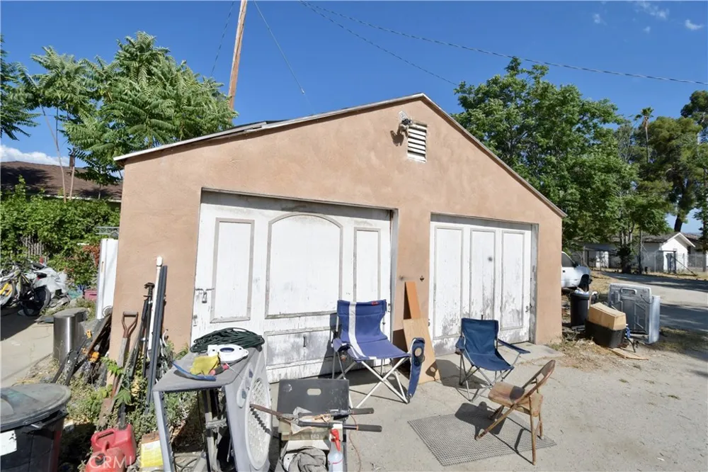 43763 State Highway 74 Hemet, CA 92544