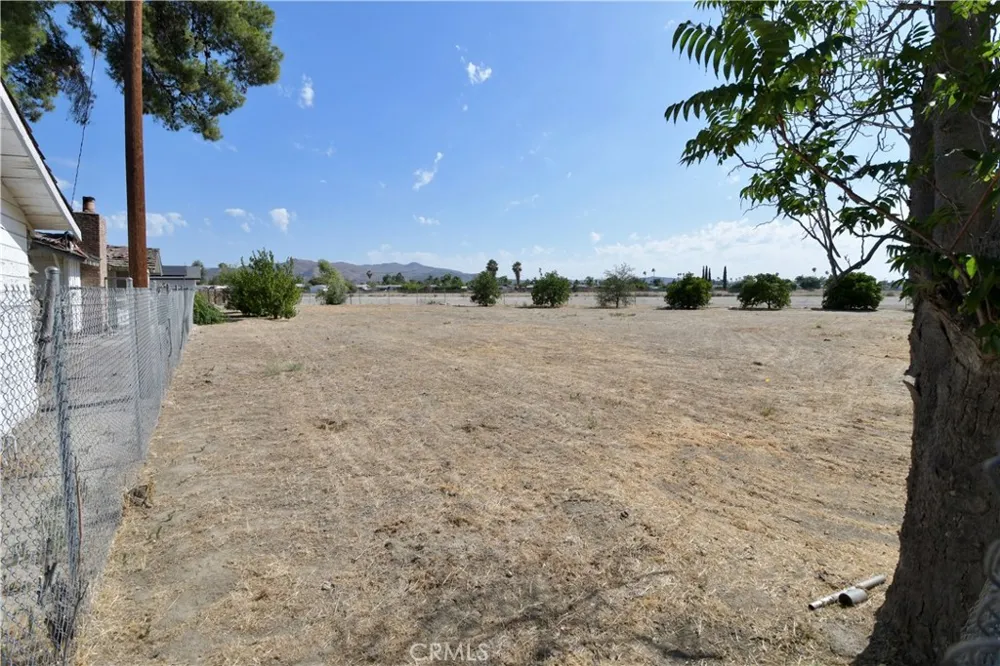 43763 State Highway 74 Hemet, CA 92544