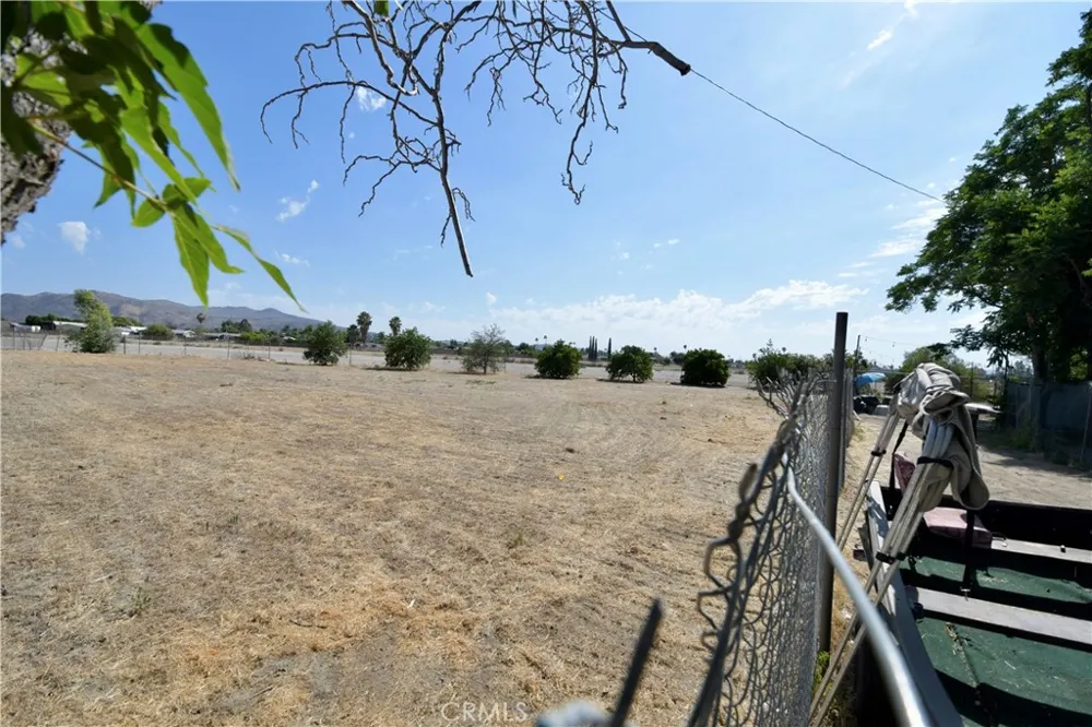 43763 State Highway 74 Hemet, CA 92544