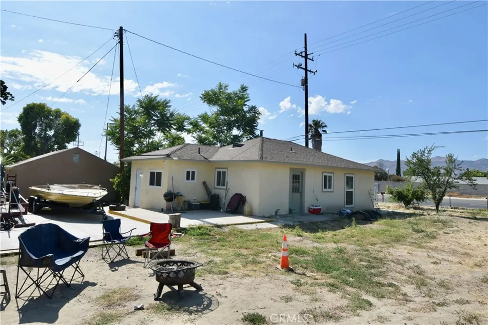 43763 State Highway 74 Hemet, CA 92544