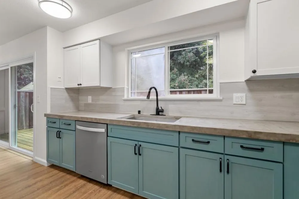 2042 Bobwhite Lane Santa Cruz, CA 95065
