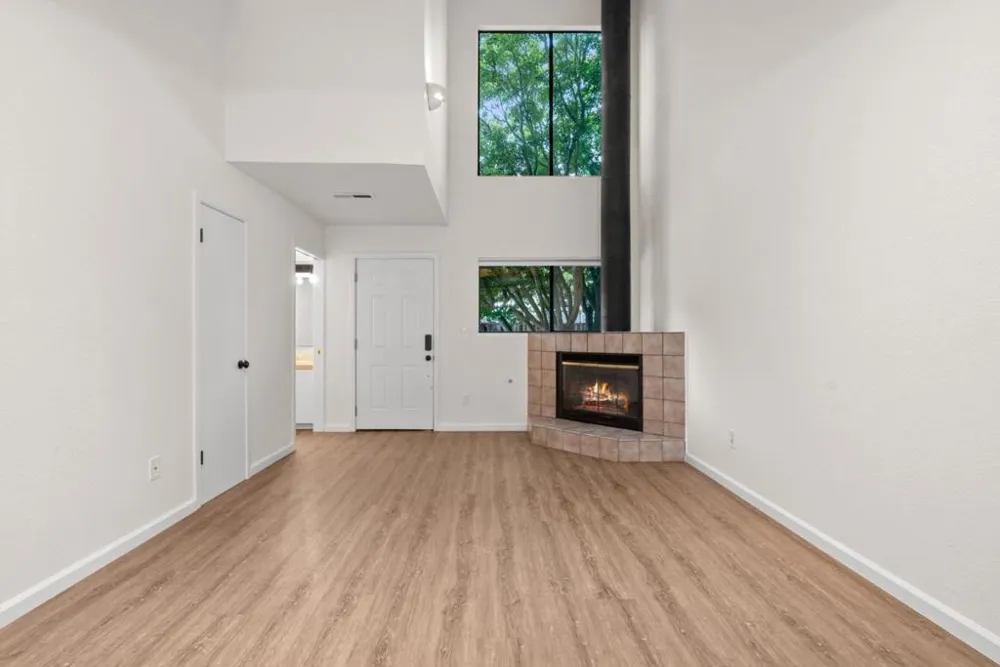 2042 Bobwhite Lane Santa Cruz, CA 95065