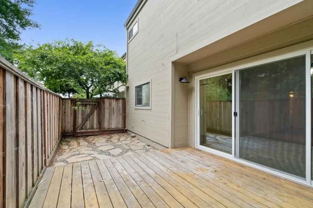 2042 Bobwhite Lane Santa Cruz, CA 95065
