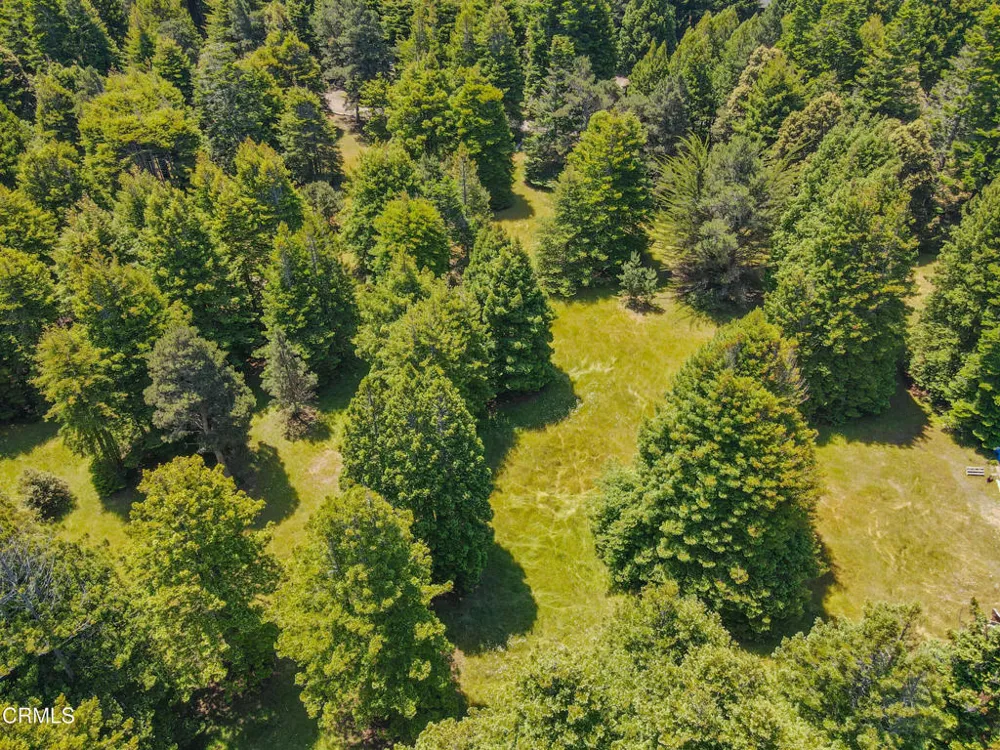32700 Nameless Lane Fort Bragg, CA 95437