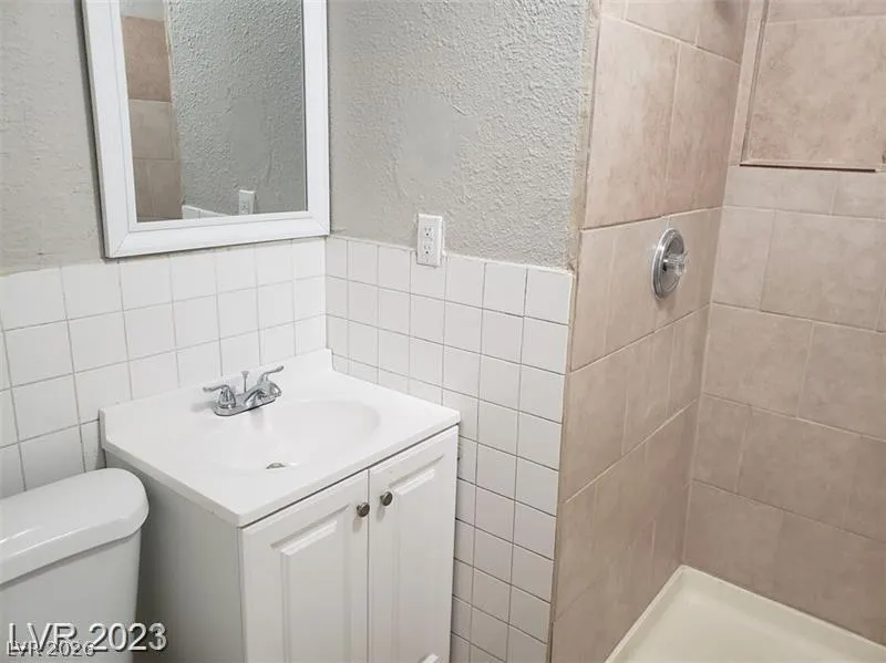 2536 Carroll Street North Las Vegas, NV 89030