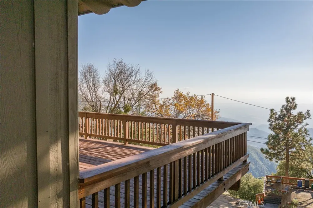 31531 Ocean View Drive Running Springs, CA 92382