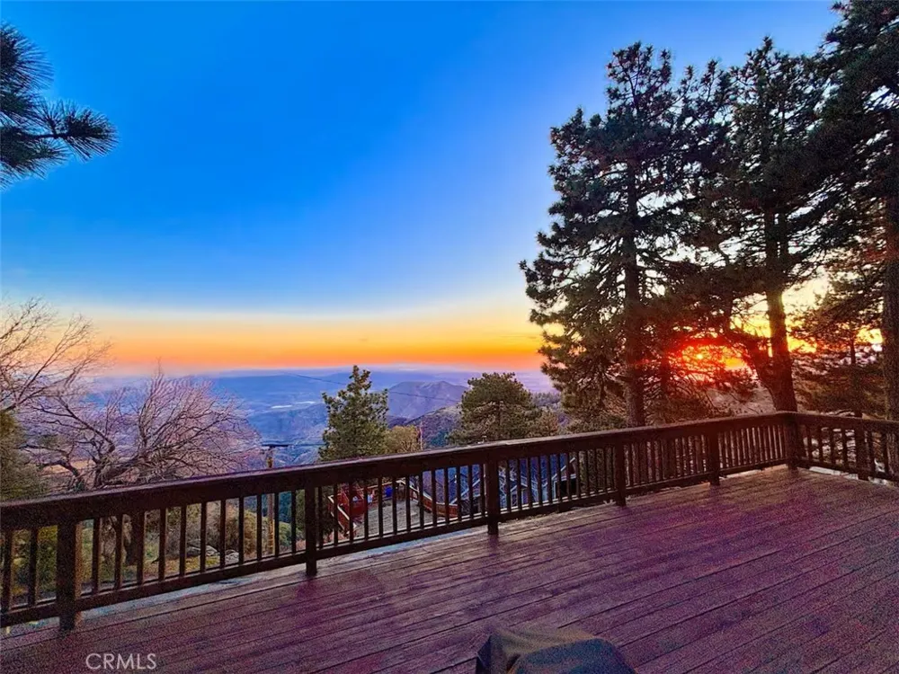 31531 Ocean View Drive Running Springs, CA 92382