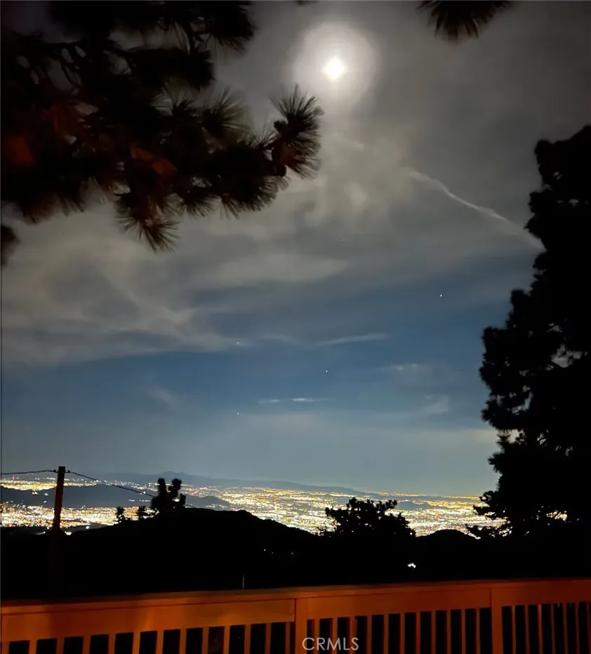 31531 Ocean View Drive Running Springs, CA 92382
