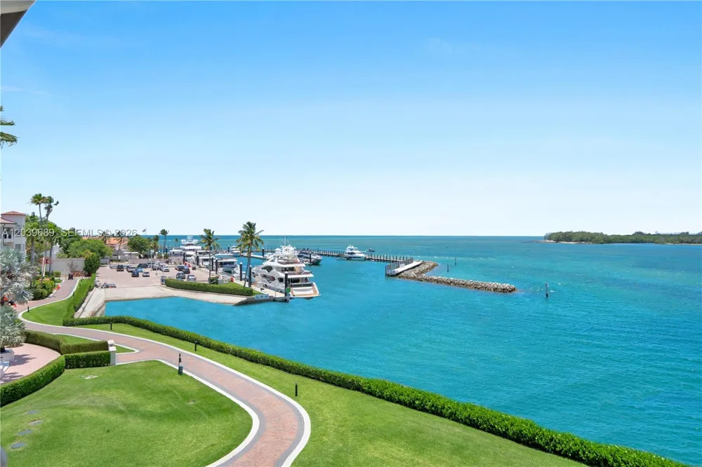 2244 Fisher Island Dr #3404 Miami Beach, FL 33109
