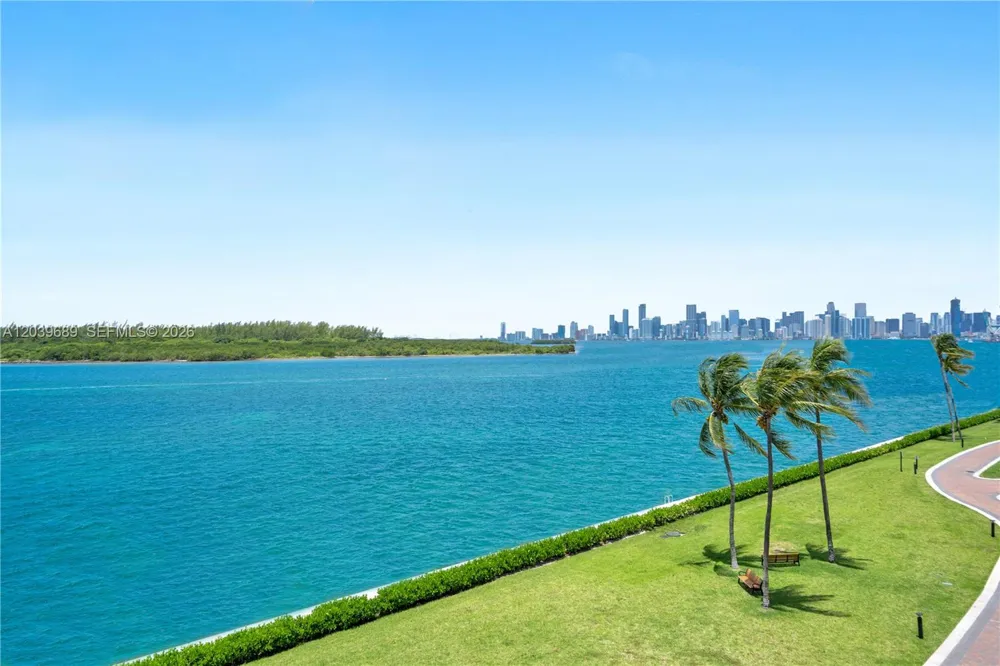 2244 Fisher Island Dr #3404 Miami Beach, FL 33109