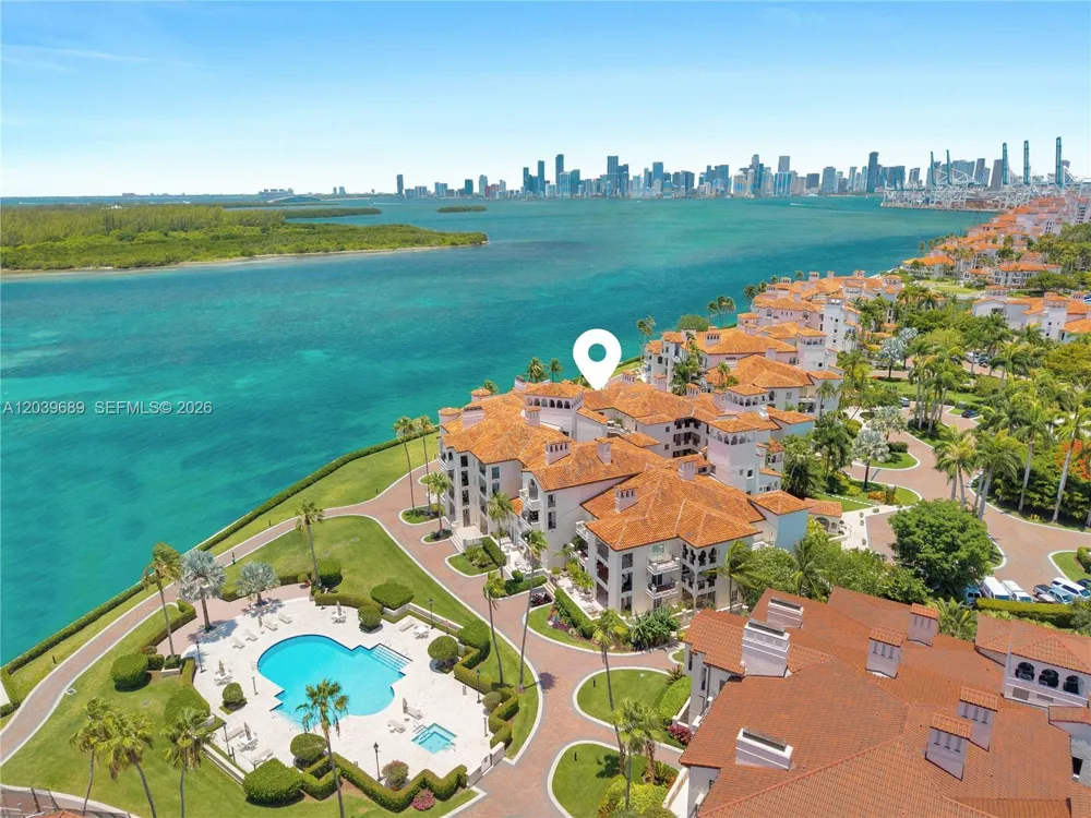 2244 Fisher Island Dr #3404 Miami Beach, FL 33109