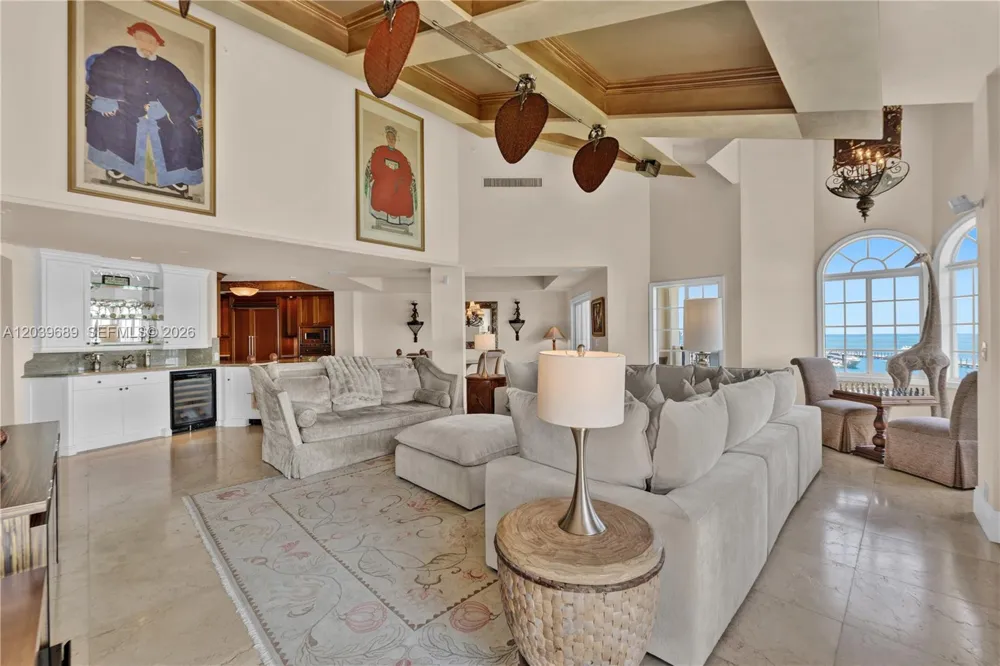 2244 Fisher Island Dr #3404 Miami Beach, FL 33109