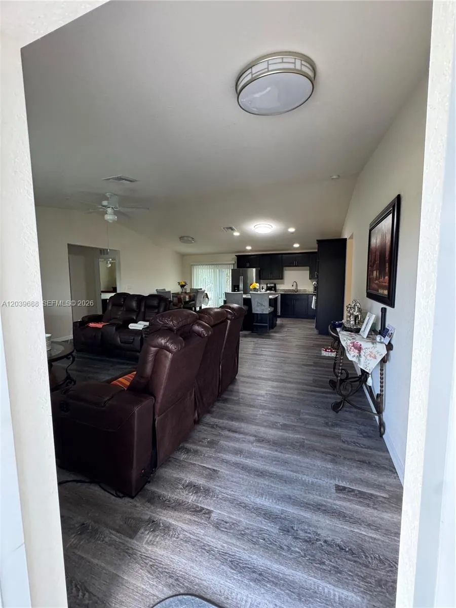 1201 BANJO CT La Belle, FL 33935