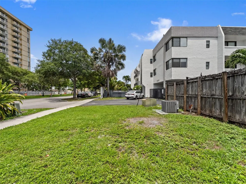 13502 NE 24th Ct North Miami, FL 33181
